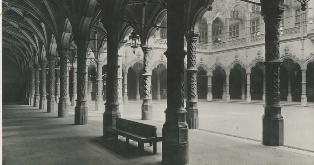 Handelsbeurs vroeger & nu